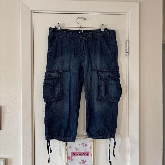 Capris - Picture 6 of 8